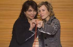 Charlebois was born in montreal, quebec. Les Deux Tricoteuses Le Devoir