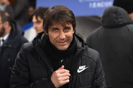Chelsea boss antonio conte has hinted he would love the chance to return to serie a. Chelsea Probleme Mit Mourinho Jetzt Spricht Antonio Conte