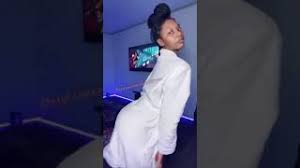 Slim santana yang viral belakangan merupakan seorang aktor dewasa yang aktif di situs onl*fans. Twitter Slim Santana Buss It Challenge Everything To Know About