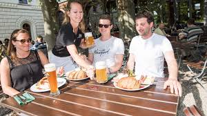 Jahrhundert kam das getränk nach leipzig. Leipzigs Schonste Biergarten Reisereporter De