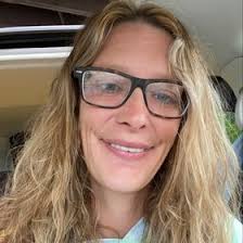 Liz Saunders (fireflyliz87)