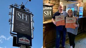 • papa john's pizza is an american restaurant franchise company. Papa John S Begins Franchising In Pubs And Partners With Staffordshire Based Pub The Saracen S Head
