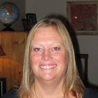 Elle Bennett Email & Phone Number