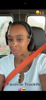 𝗦𝗔𝗬 𝗬𝗘𝗦 𝗜𝗙 𝗬𝗢𝗨 𝗟𝗢𝗩𝗘 𝗧𝗢 𝗦𝗘𝗘 𝗠𝗘 𝗣𝗟𝗔𝗬🎸❤️