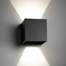 Light Point Box Up Down Led Vaeglampe Sort Fri Fragt