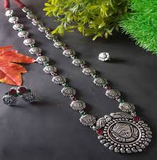 The animated series) is an american animated series produced by universal cartoon studios based on the 1999 film of the same name.it premiered on kids' wb on the wb network on september 22, 2001. Anuradha Art Jewellery Offers Beautiful Collection Of Oxidized Jewellery At Lowest Price We Jewelry Design Earrings Pop Jewelry Bridal Gold Jewellery Designs