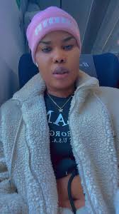 Eva Nelson (@evanelson02)