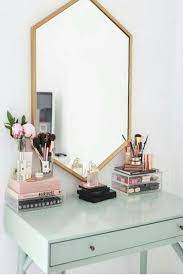 Studio irvine's modern dressing table has a sleek, contemporary silhouette, but polished white carrara marble makes it totally decadent. Pin On New House Inspo