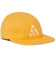 Nike S Cap Is Made From Insulating Fleece And Has A Soft Internal Browband For Added Comfort It S Appliqued With The Acg Line S Logo On Th Acg Nike Nike Cap