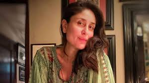 Kareena kapoor, also known as kareena kapoor khan, is an indian actress who appears in bollywood. Kareena Kapoor Khan S First Instagram Photo Post Delivery Is Not About Newborn Son But This Person