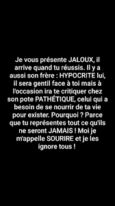 Beaux Proverbes Citation Sur Le Sourire Et La Joie De Vivre Lac Pavin Auvergne France Proverbes Et Citations Citation Belles Citations