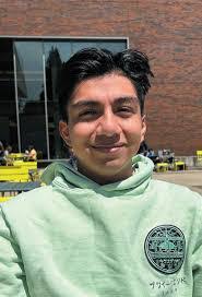 Kelly Marzolf's Instagram, Twitter & Facebook