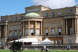 To protect the wellbeing of visitors & staff, buckingham palace is closed to the public. Buckingham Palace Compare Tickets And Tours To Save Time And Money On Your Trip To London