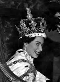 Una de ellas, isabel i fue determinante para la historia de los reinos de la península ibérica. La Reina Isabel Ii No Quiere Fiestas Estilo El Pais