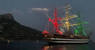 Vedi la nostra amerigo vespucci selezione dei migliori articoli speciali o personalizzati, fatti a mano dai nostri arte e oggetti da collezione negozi. In Basilicata L Amerigo Vespucci La Nave Piu Bella Del Mondo Matera News