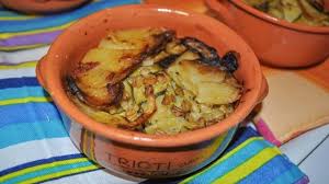 Riso patate e zucchine al forno. Riso Patate Zucchine E Cozze La Ricetta Della Tajeddha Salentina