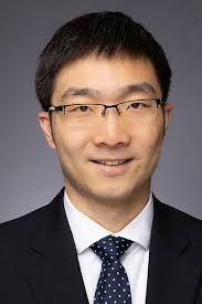 Bill Zhang, M.D.: Hemphill-Gojer Award in Internal Medicine: Center Times  Plus, UT Southwestern