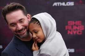 Overwhelmed by Daughters' Gesture, Serena Williams' Husband Alexis Ohanian  Makes Emotional Wish for All Men