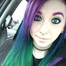 Cassandra Knott's Instagram, Twitter & Facebook