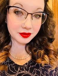 Sally Dubois's Instagram, Twitter & Facebook