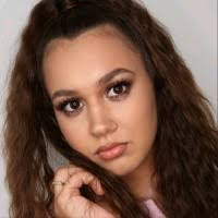 30+ "Bianca Damian" profiles