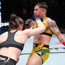 Erin Blanchfield calls for title shot after tapping out Jessica Andrade in  UFC Vegas 69 main event - MMA Fighting