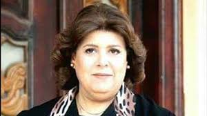 كشفت الفنانة الشابة منة عرفة، حقيقة علاقتها العاطفية بزميلها الفنان علي ربيع، بعد انتشار صورة تجمعهما سويًا عبر مواقع التواصل الاجتماعي، مؤكدة أنه صديقها فقط ليس أكثر ولا صحة إطلاقًا لما أشيع حول هذا. Ø³ÙˆØ³Ù† Ø±Ø¨ÙŠØ¹ ÙÙ†Ø§Ù†Ø© ØªØ±ÙƒØª Ø§Ù„ØªÙ…Ø«ÙŠÙ„ Ù„Ø£Ø¬Ù„ Ø²ÙˆØ¬Ù‡Ø§ ÙˆØ£ÙˆÙ„Ø§Ø¯Ù‡Ø§