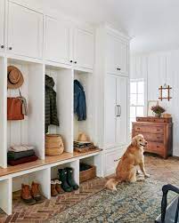 This exposed laundry space by amber interiors blends right in with the rest of the. Amber Interiors Client Tupac Meets Biggie To Decorate These Diggies All Sorts Of Amber Interiors Entryway Trendy Decor