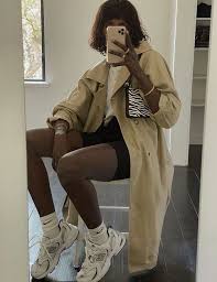 The 3 Sneakers Fashion Girls Will Be Wearing This Summer In 2021 Trending Sneakers Fashion Girl Fashion