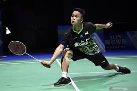 Anthony ginting mengalami cedera yang membuatnya harus ditandu saat meninggalkan lapangan dalam pertandingan melawan shi yuqi di final bulu tangkis beregu putra asian games. Indonesia S Ginting Advances To China Open S Men S Semifinal Antara News