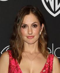 Video posted by 𝐃𝐢𝐧𝐨𝐫𝐚 𝐑𝐨𝐝𝐫𝐢𝐠𝐮𝐞𝐳/ 𝐌𝐚𝐬𝐭𝐞𝐫 𝐍𝐚𝐢𝐥𝐬  𝐀𝐫𝐭𝐢𝐬𝐭 💅🏼 (@dinoranailsstudio)