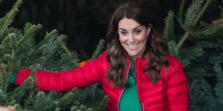 Reese Witherspoon Reveals She Is Obsessed With Kate Middleton Reese witherspoon mengakui dirinya amat terpukau dengan sosok kate middleton dan kala bertemu dengannya pertama kali, ia bertingkah norak seharian.