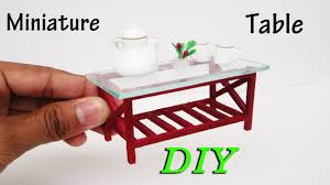 How To Make Miniature Realistic Simple Table Dollhouse Dollhouse Miniature Tutorials Miniatures Miniatures Tutorials