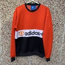 You'll find everything you need to become a better player at baseballsavings.com! Textur Regenbogen Christian Adidas Originals Manchester United Hoodie Nicht In Mode Falten Unter