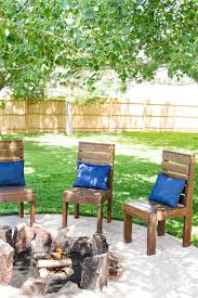 You go grab some chroma green fabric at your local fabric store, bring it home, but aren't sure how to hang it up. Easy Diy Outdoor Chairs Stacy Risenmay