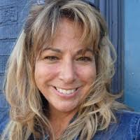 Stacy Holt's Instagram, Twitter & Facebook