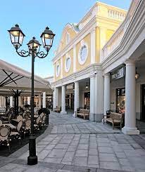 See reviews and photos of factory outlets in parndorf, austria on tripadvisor. Designer Outlet Parndorf Marken Shopping Center Nahe Wien Designer Marken Shopping City Sud