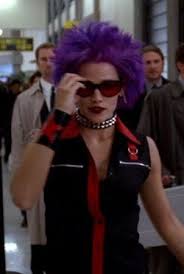 Another Sydney Bristow Disguise This Is Where She Strips Down To Her Bra To Get All Her Spikes And Chains An Jennifer Garner Alias Purple Hair Jennifer Garner