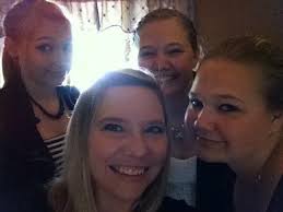 Mom and child look-alike winners