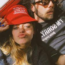Lifestyle, videos and celebrity news! Aggelos Latsios H Fwto Poy Anebase Sto Instagram Kai Prokalese 8yella Antidrasewn Ti Synebh Gossip Tv Gr