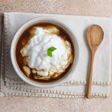 Tapi jika kebetulan tak bisa menemukan santan atau sedang menghindari santan, sebenarnya tetap bisa membuat bubur sumsum yang enak. Cara Membuat Bubur Sumsum Tanpa Santan Yang Enak Dan Lembut Lifestyle Fimela Com