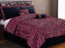 Amazon Com Twin 5 Piece Bedding Soft Short Fur Comforter Set Black Hot Pink Zebra Bed In A Bag Home Kitc Comforter Sets Zebra Print Bedding Zebra Bedding