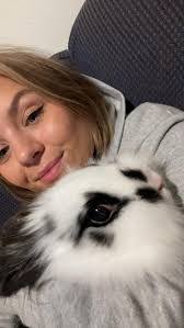 Brianna Vacca's Instagram, Twitter & Facebook