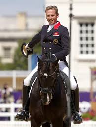 To get information about each league or about the fei dressage world cup™ final, click on the concerned block below. Grand Prix Teil 1 Briten Auf Siegeskurs Und Olympia Aus Fur Carinjo