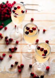 Agar Agar Also Known As Kanten Is A Form Of Dried Seaweed It S A Fantastic Vegetarian Substitute For Gelatin Food Display Sparkling Grape Juice Vegan Drinks