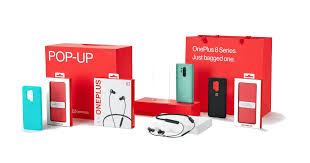 The new galaxy s10 plus packs several new software tricks up its sleeves, and one of them is shot suggestions. Oneplus 8 And 8 Pro Pop Up Box India Prices Revealed Will Include Bullets Wireless Z How To Buy 91mobiles Com