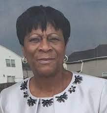 Gloria Pinckney's Instagram, Twitter & Facebook