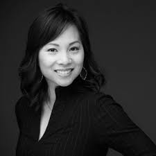 Niki Tran's Instagram, Twitter & Facebook