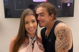 Na manhã deste domingo (13/9), um post publicado pelo pai do youtuber whindersson nunes, hidelbrando sousa batista, chamou a atenção deste colunista. Whindersson Nunes Conta Reacao Ao Descobrir Que Seria Pai Nunca Vou Me Esquecer Marcia Piovesan