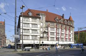 File Bahnhofplatz 7 Munchen Jpg Wikimedia Commons
